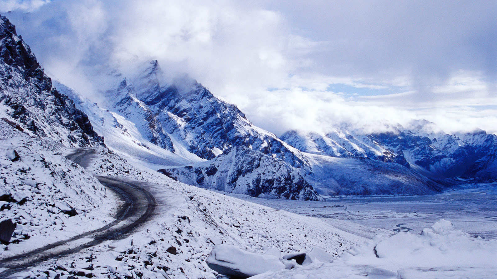 Shimla & Manali
